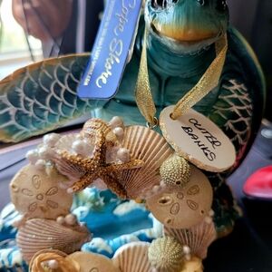 Coastal Seashell and Starfish Ornament